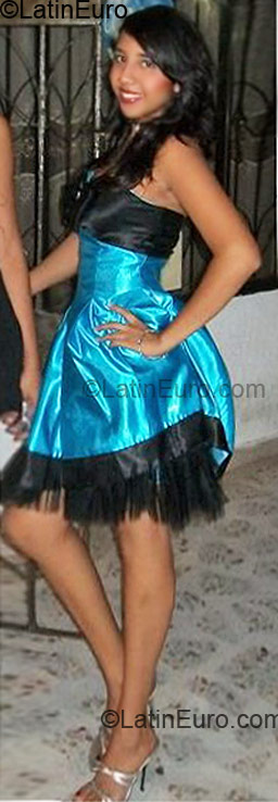 Date this young Colombia girl Stefhania from Barranquilla CO1616