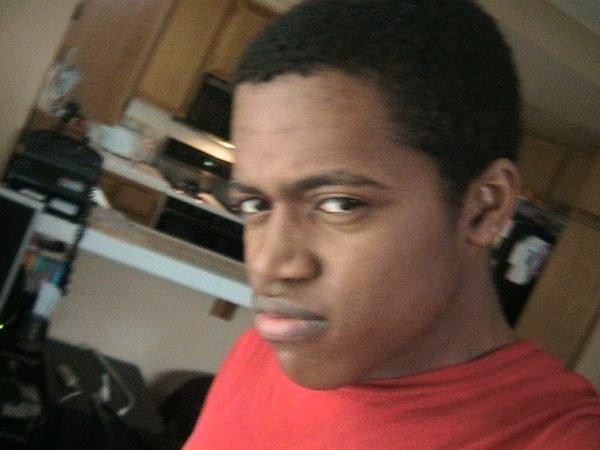 Date this foxy United States man James from Corona US4482