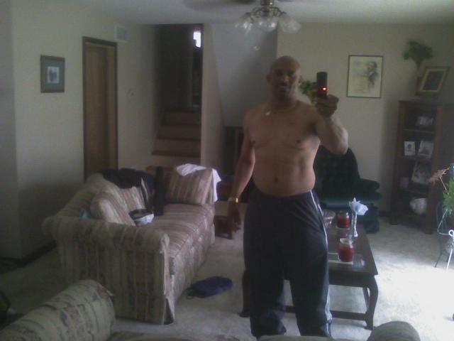 Date this charming United States man Skeeter53 from Kansas City US4521