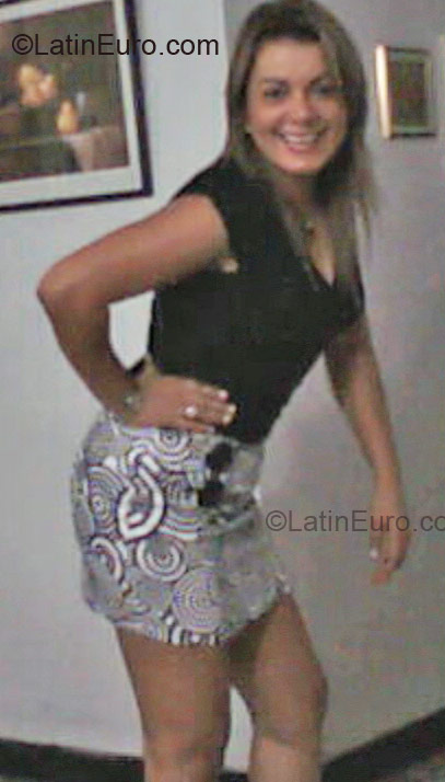 Date this charming Colombia girl Liliana from Dosquebradas CO1808