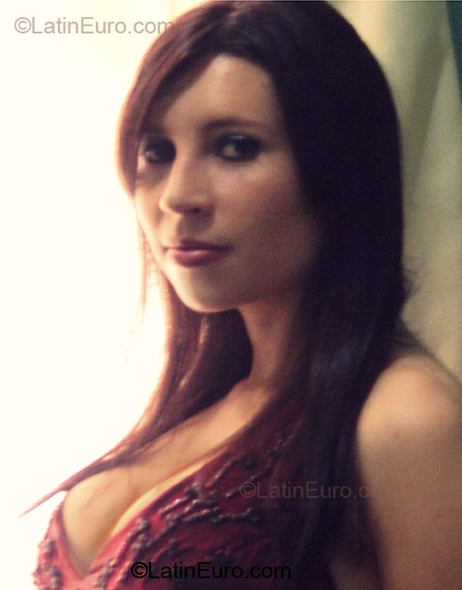 Date this delightful Brazil girl Daiane from Caxias do Sul BR1961