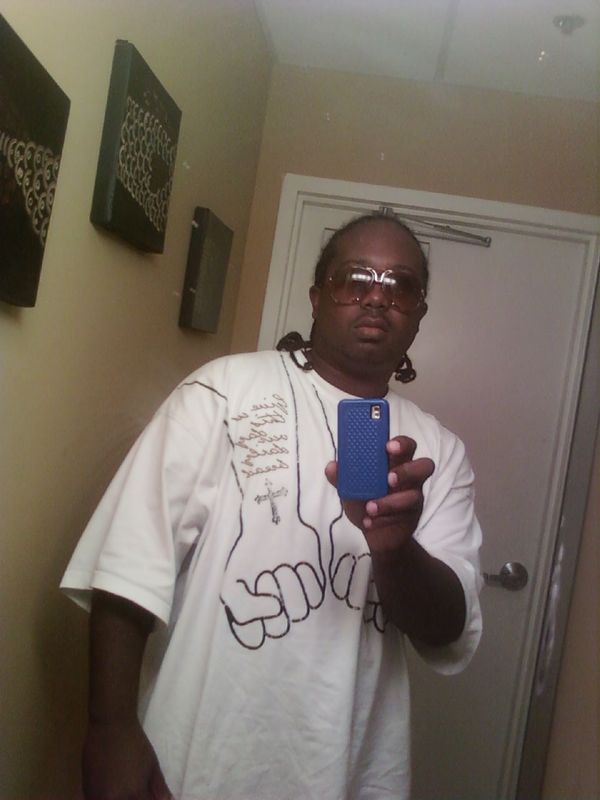 Date this delightful United States man Mr305s from Miami US4687