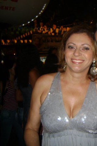 Date this good-looking Brazil girl Mariazinha from Aracaju BR2031