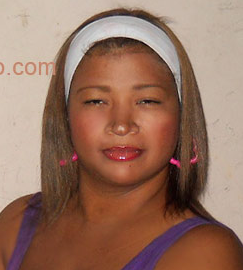 Date this young Colombia girl Renny from Santa Marta CO1968