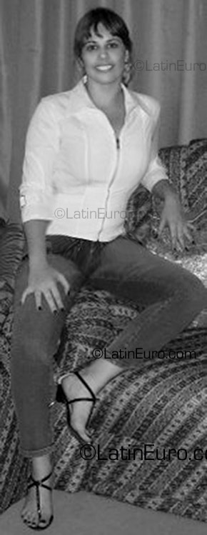 Date this exotic Brazil girl Tania from Goiania BR2162