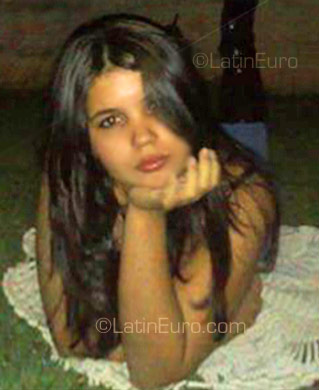 Date this nice looking Brazil girl Alinebarros from Sao Paulo BR2201