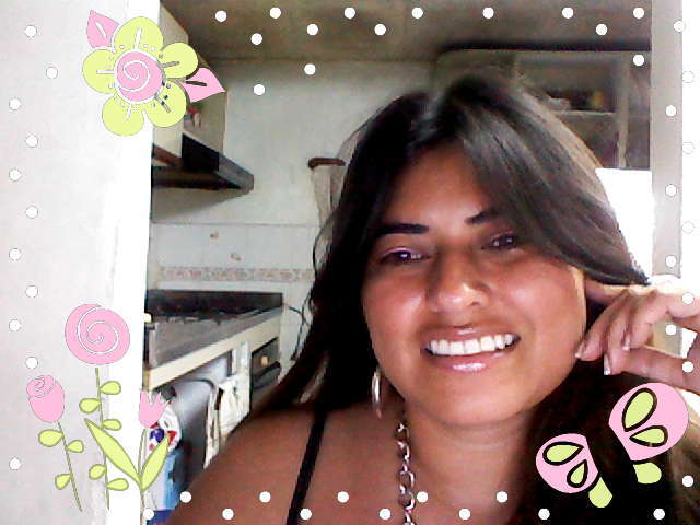 Date this athletic Colombia girl Diany from Medellin CO2794