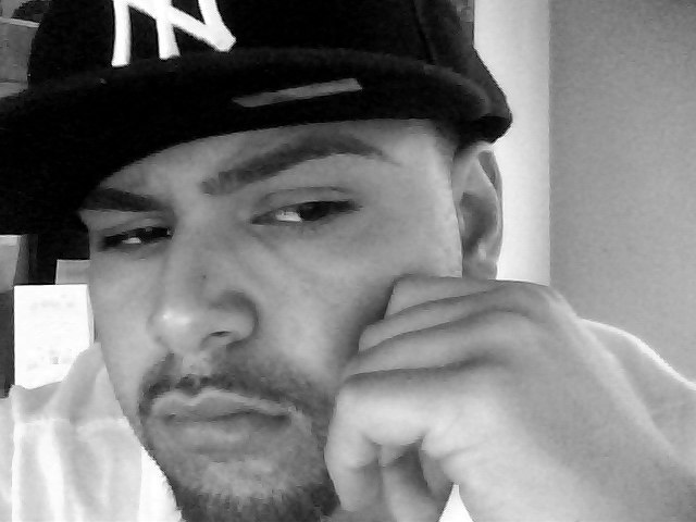 Date this athletic United States man SHOOTER from Brooklyn US5137