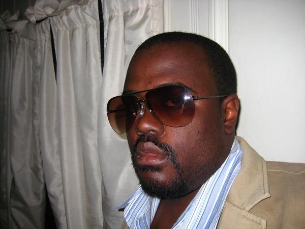 Date this tall United States man G81enesis from Los Angeles US5171