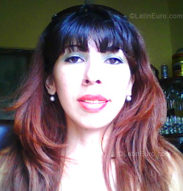 Date this pretty Colombia girl Diana Milena from Tulua CO2864
