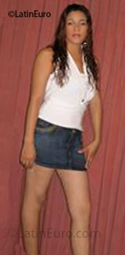 Date this athletic Colombia girl Leidy from Cali CO2992