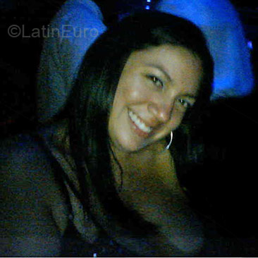 Date this gorgeous Colombia girl SiReNiTa from Cali CO3014