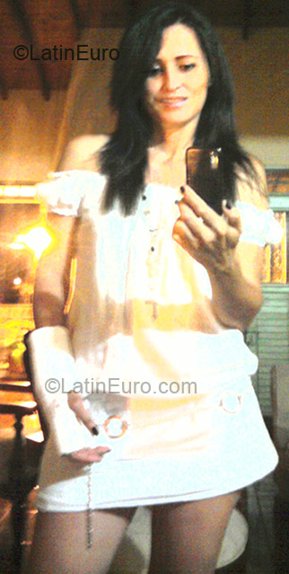 Date this hard body Colombia girl Ester Llaneth from Zarzal CO3041