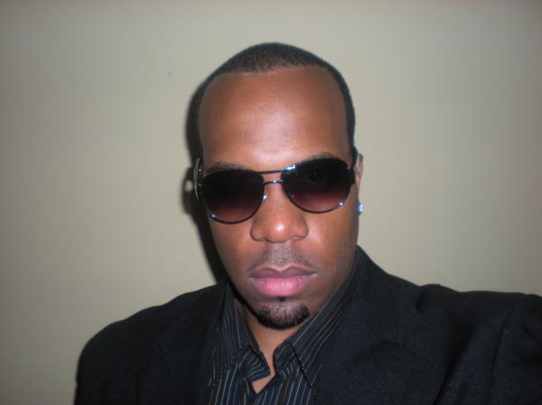 Date this hard body United States man Georgeslims from Las Vegas US5586