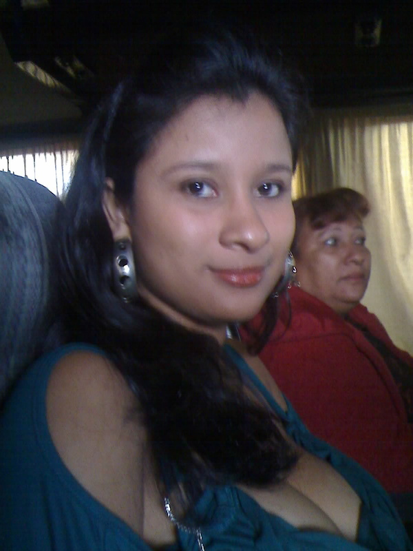 Date this cute Honduras girl Yeny from Olanchito HN268