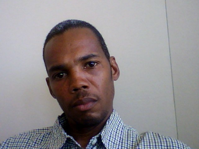 Date this good-looking United States man Alvin from sacramento US5631