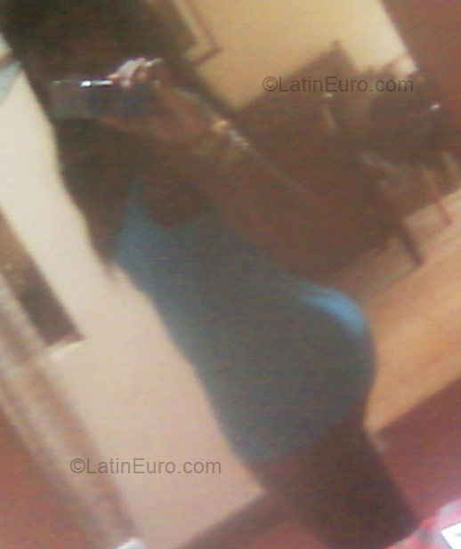 Date this stunning Colombia girl Luisabb from Cali CO3172
