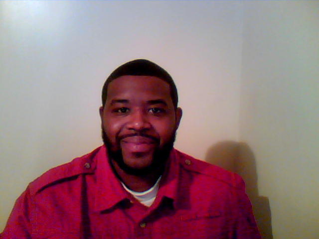 Date this sultry United States man Montrell from Rowland US5678