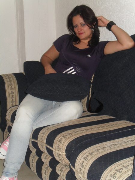 Date this good-looking Colombia girl TU from Bogota CO3388