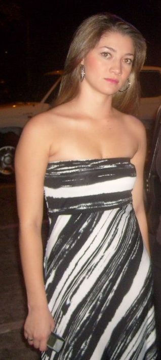 Date this pretty Colombia girl Minita87 from Medellin CO3483