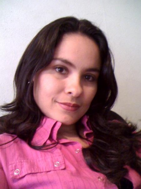 Date this attractive Colombia girl Andrea from Buga CO3487