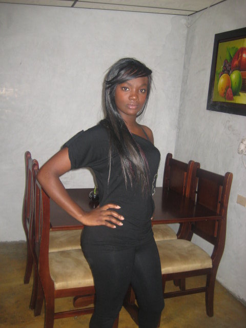 Date this delightful Colombia girl Taiz from Pereira CO3523