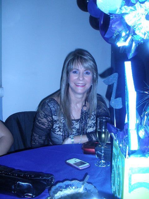 Date this charming Colombia girl Ludmilota from Barranquilla CO3538