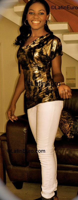 Date this happy Nigeria girl Joy Edeh from Lagos NG261