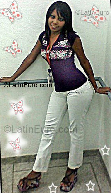 Date this young Brazil girl Evelyn from Sao Paulo BR7174