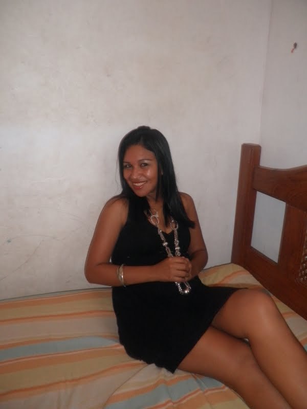 Date this happy Brazil girl Keilinha from Manaus BR2913