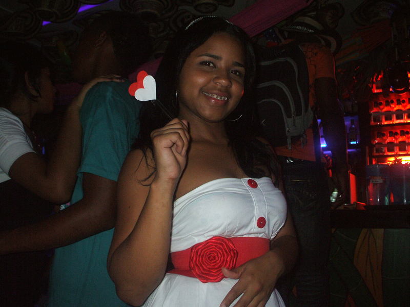 Date this fun Colombia girl Julieth from Medellin CO4080