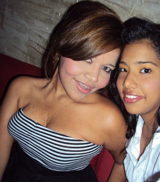 Date this nice looking Colombia girl KEY SANDY from CARTAGENA CO5102