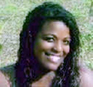 Date this sensual Brazil girl Juanice from Salvador BR3035