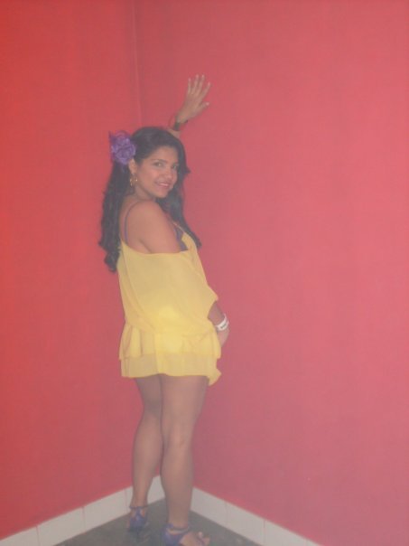 Date this gorgeous Colombia girl Paola from Valle CO4233