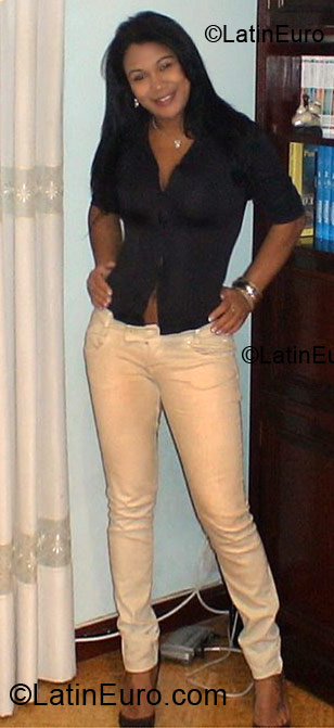 Date this tall Brazil girl Priscila Caroline from Belo Horizonte BR3074