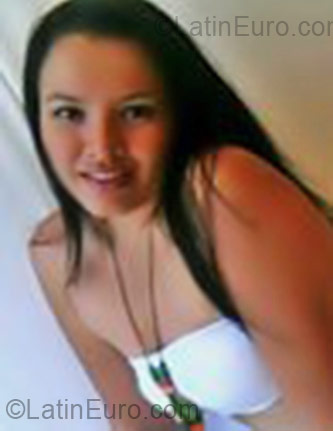 Date this tall Colombia girl Dennis Giovanna from Cali CO4255