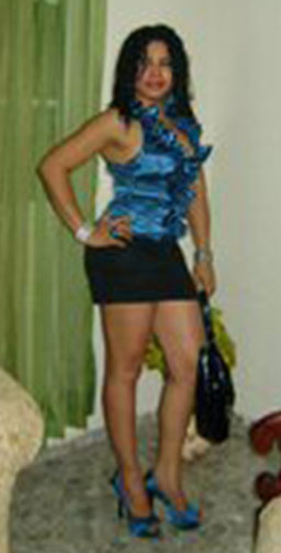 Date this fun Spain girl Vicky from Madrid DO4346