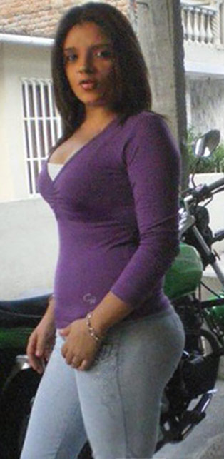 Date this georgeous Colombia girl Claudia Liliana from Cali CO4301
