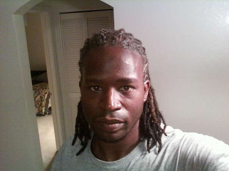 Date this hard body United States man Omar from Sacramento US6158