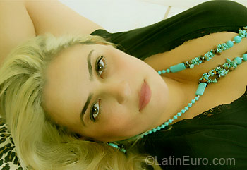Date this delightful Brazil girl Benedita from Goiatuba BR3183