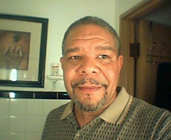 Date this tall United States man Winston from Chicago US6340