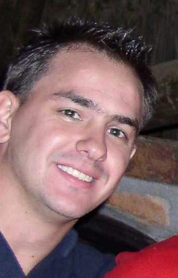 Date this beautiful United States man Tomas from New York CO33376