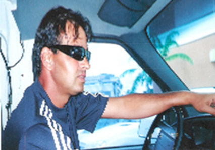 Date this tall United States man US6383 from  US6383