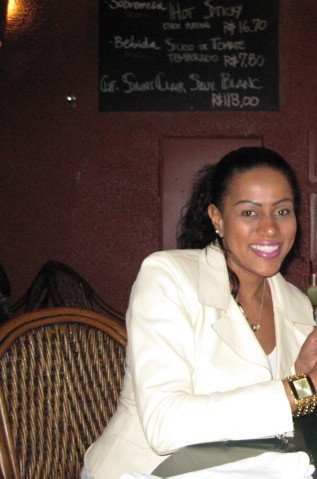 Date this sultry Brazil girl Simone from Rio De Janeiro BR3303