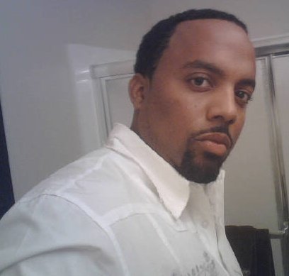 Date this voluptuous United States man Jawhar from Long Beach US6587