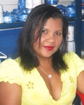 fun Colombia girl Yuris from Cartagena CO4605