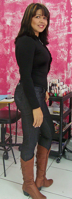 Date this gorgeous Brazil girl Annete from Sao Paulo BR3346