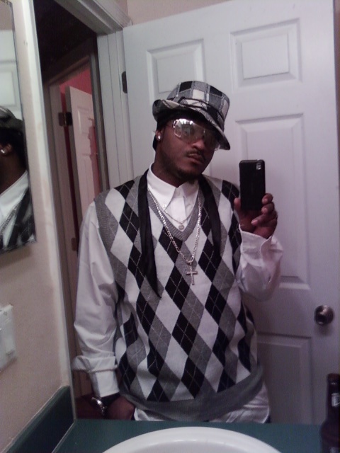 Date this nice looking United States man Nathaniel from Maitland US6701