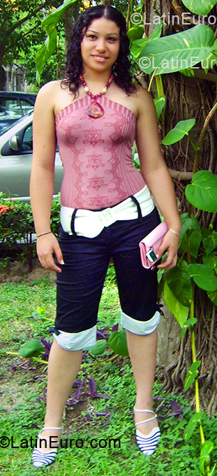 Date this cute Mexico girl Ana Laura from Monterrey MX173