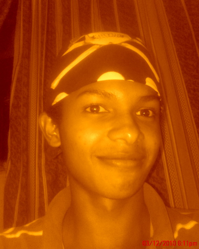 Date this young Honduras man Nelson antonio from Santa Barbara HN200